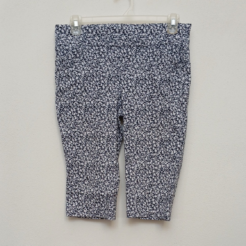 Christopher Banks Petite Signature Slim Black White Patterned Capris Size 14